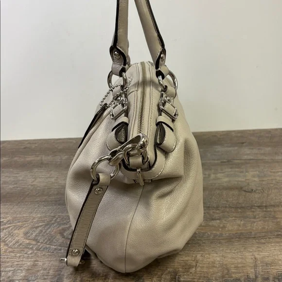 Coach Madison Leather Lindsey Satchel — Pebbled Dove Gray (Style G1120-18609)